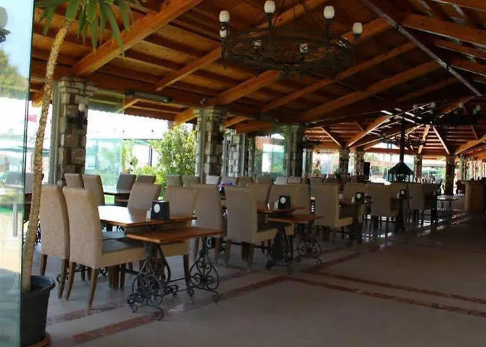 酒店 Adaburnu Golmar 4*