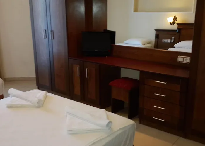 酒店 Adaburnu Golmar 4*