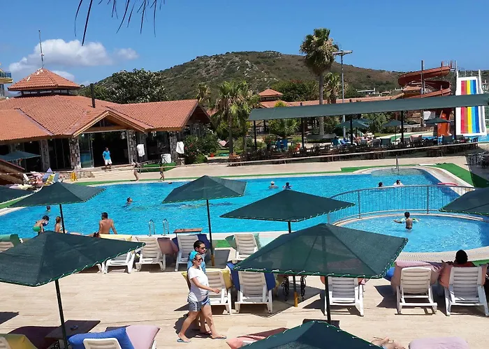 Adaburnu Golmar 酒店 Emecik